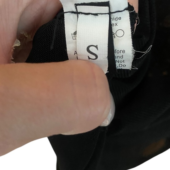 Black and Pink Floral Long Sleeve Bodysuit - Picture 4 of 4